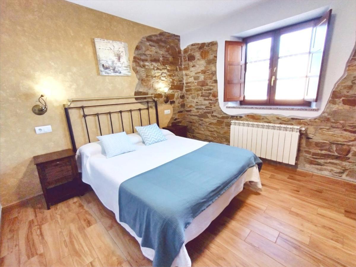 Apartamentos Navalin Tapia De Casariego Eksteriør bilde